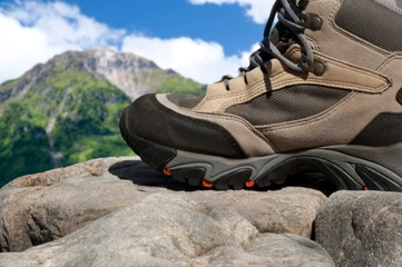 【ブランド別】登山靴・トレッキングシューズおすすめ23選！初心者向けモデルと選び方を解説