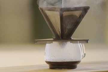 ステンレス布がキャンプを変える！？無限＆軽量＆コンパクトな新発想コーヒーギアが登場