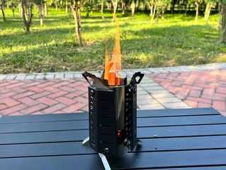 【小型ロケットストーブに新風】キャンプで助かる「強い！熱くない！」を生み出す3層構造「Fire Beast2」の秘密とは？