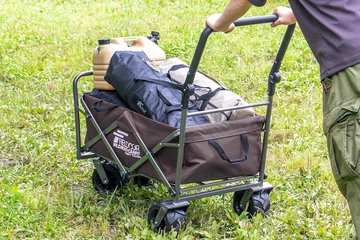 押し引き可能な「2WAY仕様」でSUV的な走破性を実現！