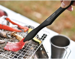 【今日のキャンプ用語辞典】今さら聞けない「トング」とは？