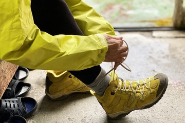 アウトドアシューズ人気ブランドモデルおすすめ30選！用途別の選び方も解説