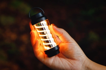 【バイヤー激推し】防水＆オプション付属で3,980円！コスパ抜群LEDランタン「One Second Spyroll」