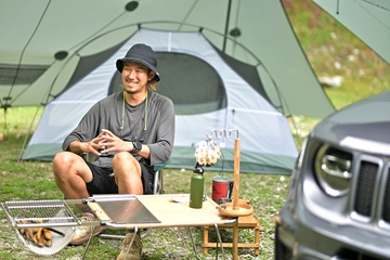 製品を通してユーザーに寄り添いたい。LOG・ 笈川 透さんの「居心地の良いデザイン」とは【Jeep meets Camp vol.03】