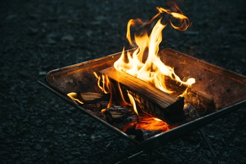 焚き火を徹底解説！できる場所、やり方、必須アイテムを完全網羅！