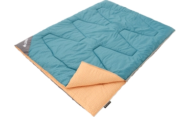 車中泊派に朗報！ミニバンにジャスト＆分離もOKな「寝袋」が新登場