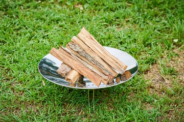 【コールマンの最新作】設営3秒の焚き火台に「万能ファミリーサイズ」が仲間入り！