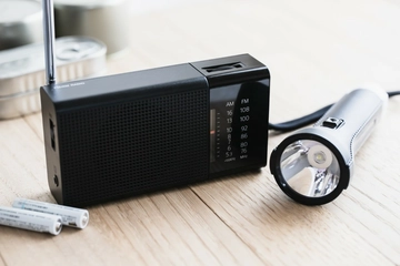 おすすめ防災ラジオ14選！必要性や選び方のポイントも解説