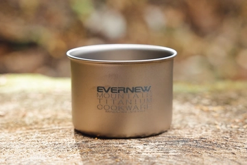 キャンパーも支持する「EVERNEW」の魅力とは！人気のワケを愛用者に聞きました