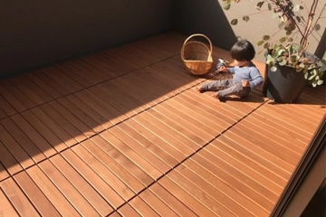 ウッドパネルおすすめ9選。ベランダ・庭をおしゃれに！