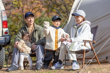 【人気インフルエンサーも絶賛】コーデ上手になれる！「ニューバランス」が冬キャンプにいい理由