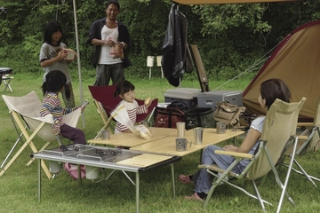 スノーピークのテーブルはアレンジ自在！キャンプでも自宅でも活躍する人気モデルを紹介