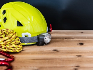 広角照射でおすすめなヘッドライト紹介！キャンプの必需品