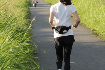 【元日本代表監修】揺れない最強ランニングポーチ20選！初心者にもおすすめ