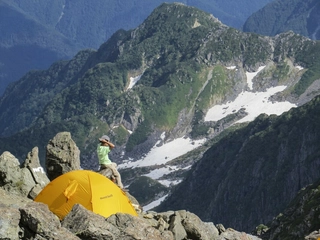 最強の登山テント18選！超軽量・高コスパのおすすめとソロや2人用の選び方