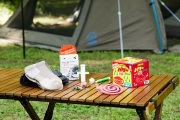 【プロ直伝】夏キャンプに効く「虫除けグッズ」をインフルエンサーが体験！ダニ・蚊の対処法も