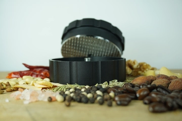 料理好き必見！「スパイス」が簡単につくれるキッチンギア登場