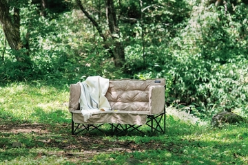 収束型でかさばらない！ロゴス新作「グランプソファ」に注目です