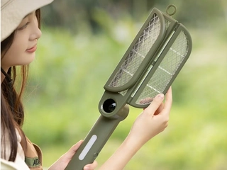 【23％オフ】夏キャンプは「蚊取りラケット」でもう刺されない