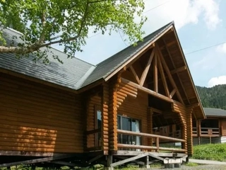 【2024年】釣りや温泉が楽しめる！岡山県のおすすめキャンプ場20選