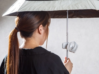 わずか115g！ニトリ新作「ミニクリップファン」が話題