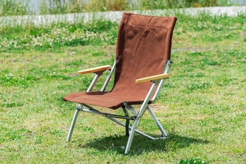 【徹底レビュー】スノーピークのローチェア30！使用感やショートとの違いなどをチェック