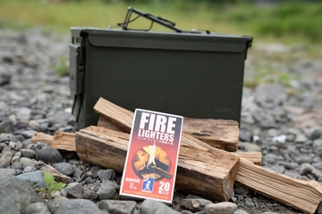 カインズで買える！ファイアーライターで簡単火おこしに挑戦