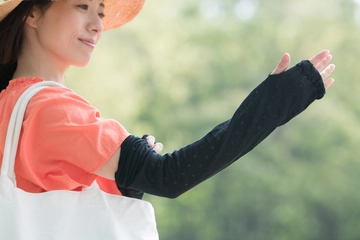 登山におすすめのアームカバー9選！メンズ・レディース別に人気アイテムを紹介