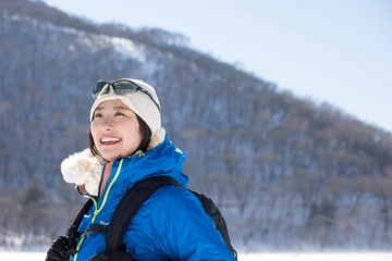 冬キャンプの服装はレイヤリングが重要！初心者でも失敗しない服選びのコツ