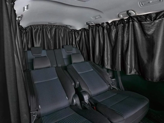 車中泊におすすめ車用カーテン12選！特徴やサンシェードとの違いも