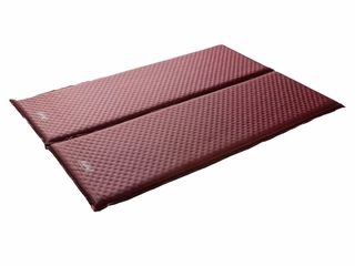 コールマンのおすすめ車中泊グッズ6選！人気のマットからランタンまで厳選