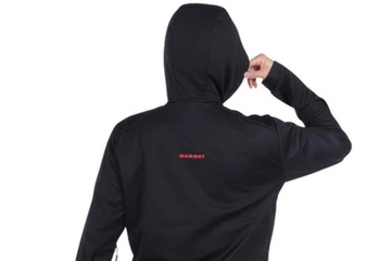 マムートのおすすめソフトシェル9選！登山用やタウンユースとして大活躍