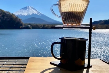 キャンプの朝はコーヒーから。編集部が本当に持っていく“朝コーヒーギア”5選