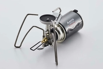 キャンプで慣れた「CB缶」のまま山へ！SOTOが135gまで軽くした登山用ストーブ【目利きのキャンプギア】