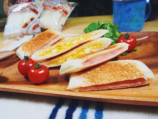 たったの2分!ランチパックで簡単ホットサンド、1番おいしいのはどれ?