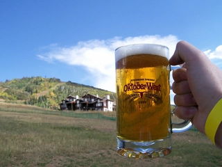 標高500mで飲むビールのお味は!?高尾山の「ビアマウント」が気になる!