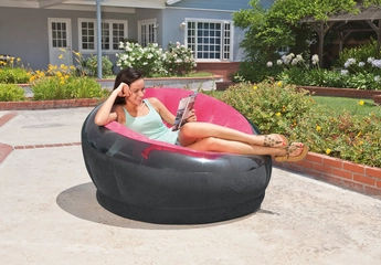 手作りグランピンググッズにも◎INTEXのエアソファをそとに持ち出そう！