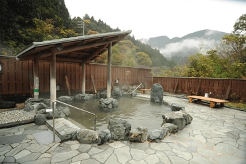温泉のあるキャンプ場【全国版】天然温泉で癒されよう!