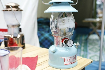 あなたはどの色?コールマンのシーズンズランタン歴代まとめ