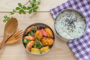 簡単おしゃれ!ピクニックにぴったりのお弁当メニュー12種類をご紹介♪