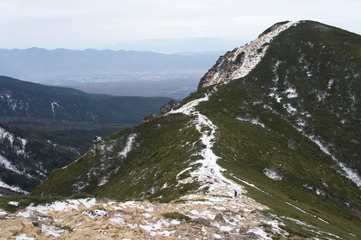 尾根とは？尾根歩きの魅力や注意点について紹介