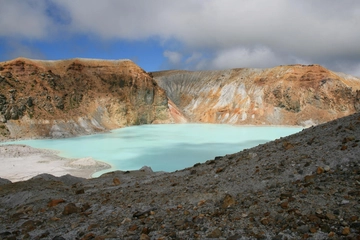 初心者だって日本百名山に挑戦できる！オススメの山Vol4「草津白根山」