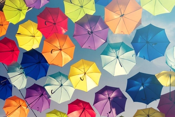 軽量でコンパクトなモンベルの折りたたみ傘おすすめ11選!晴雨兼用も紹介