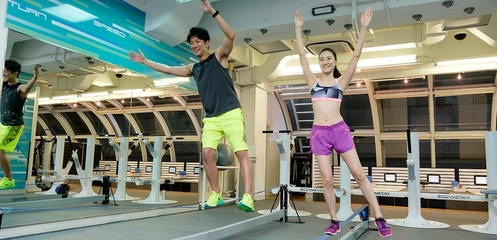 どこでもできる！話題のスポーツ「スラックライン」で体幹を鍛えよう！