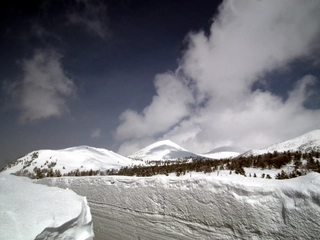 「春」だからこそ雪山に行こう。子どもと一緒に行く春の雪山の魅力