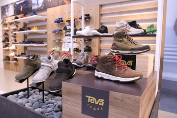 Tevaの秋冬新作に注目!サンダルだけではない、機能性×おしゃれを実現したシューズを紹介