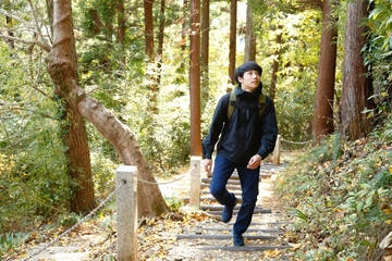 トレッキングの服装はどうすべき?基本を徹底解説!