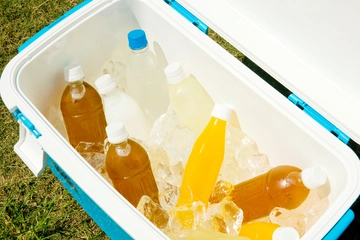 100均でも買える!クーラーボックス代用品はこれ!保冷剤の代用品もご紹介