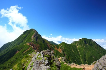 安心して登れる♪電車とバスで行く関東付近おすすめの山10選
