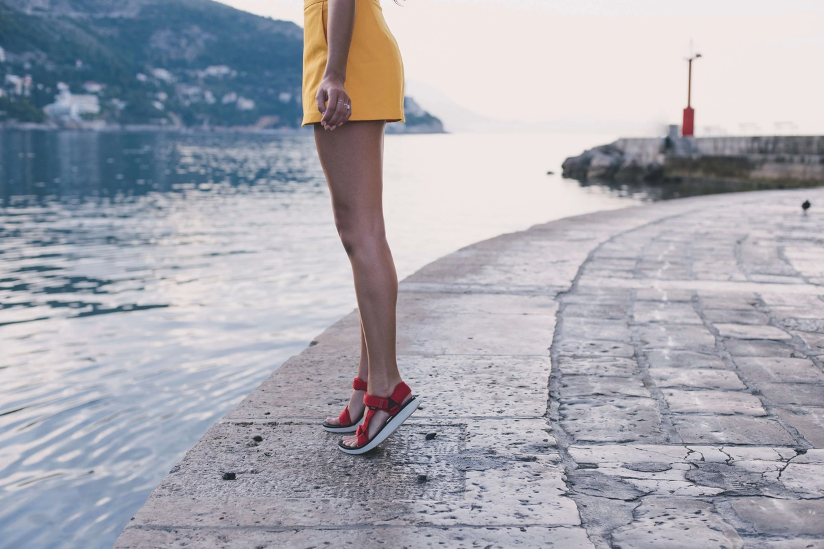 履きやすさ 歩きやすさ抜群tevaの新作サンダル 今夏のマストアイテムをチェック キャンプ アウトドア情報メディアhinata